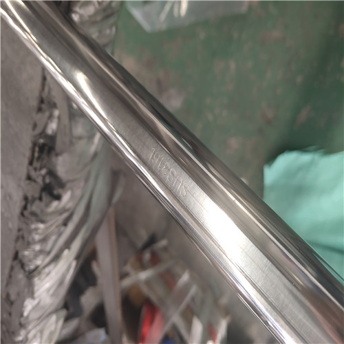 手術室鉛屏風告訴你醫院貼有電離輻射標志區域的危險？